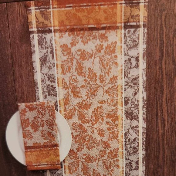Gorgeous Fall Table Runner & Napkin set -Acorn/Leave Jacquard~ NEW! - Picture 5 of 6